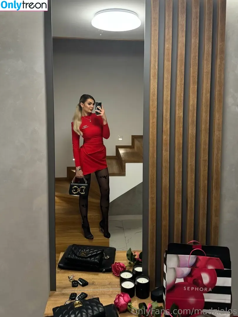 madzialos nude photo #0008 (madzialos)