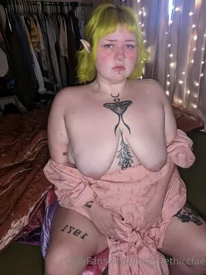 maethethiccfae / ktmaesec nude photo #0063