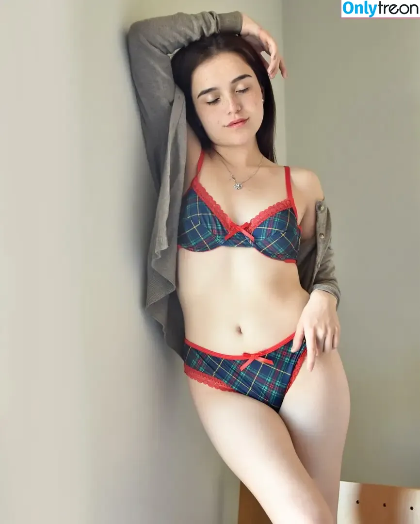 Mafercamm nude photo #0045 (Mafercamm)