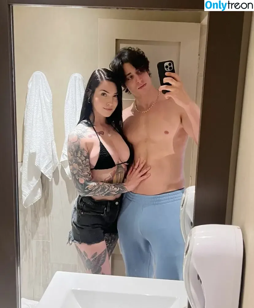 Mag Numb nude photo #0025 (magxnumb)