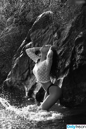 Magdalena Perlińska / magdalenaperlinska_ фото голая #0062