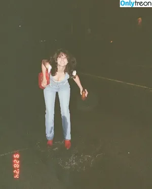 Maggie Antone / magooggie фото голая #0012