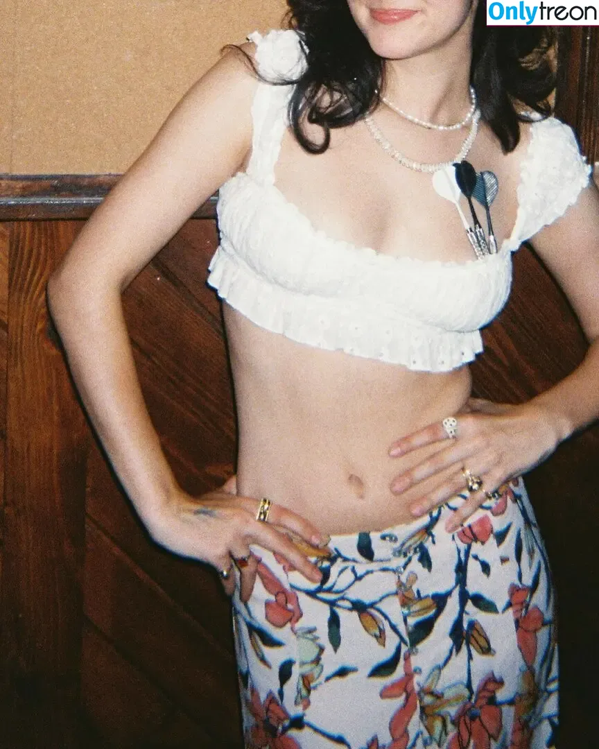 Maggie Antone голая photo #0024 (magooggie)