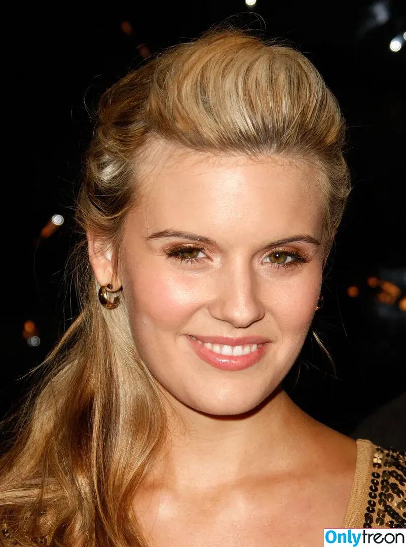 Maggie Grace голая photo #0026 (maggie.grace / maggiieegrace / magnussengrace)