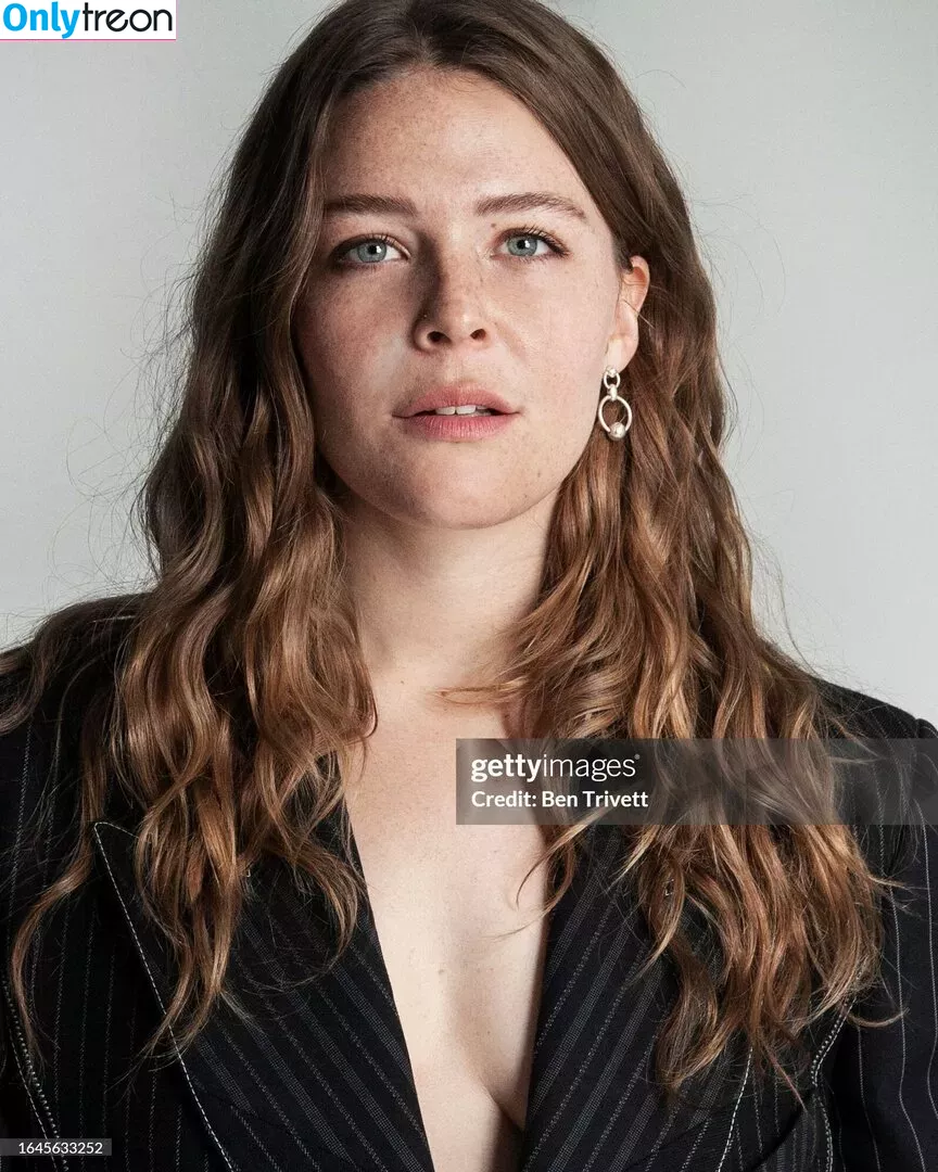 Maggie Rogers голая photo #0011 (maggierogers / rockyemerson)