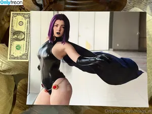 Mags.IRL / MagsIRL / magsgonewild / omgcosplay фото голая #0022