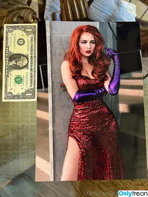 Mags.IRL / MagsIRL / magsgonewild / omgcosplay фото голая #0039