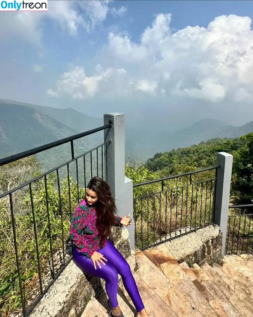 Mahi Mishra голая photo #0011 (mahimishra135)