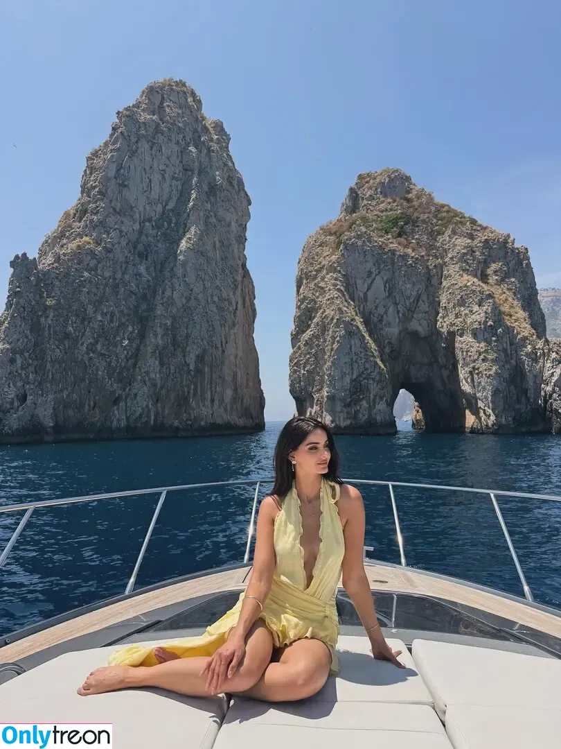 Mahlagha Jaberi nude photo #0071 (mahlaghajaberi)