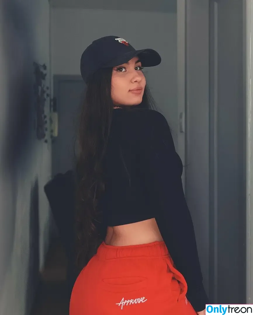 Mahmoojen nude photo #0023 (Mahmoojen)