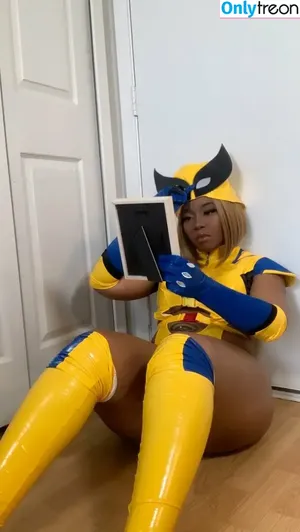 Maibunnii / maicocoanut nude photo #0050