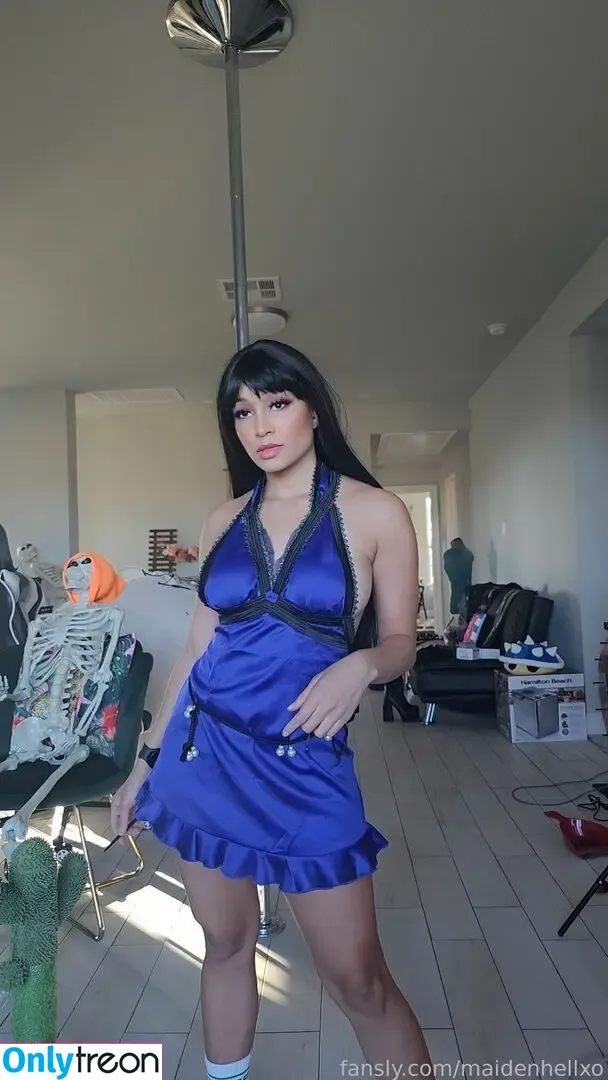 maidenhellxo nude photo #0033 (maidenhellxo)
