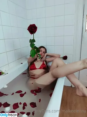 Maiku / maikeelenna nude photo #0065
