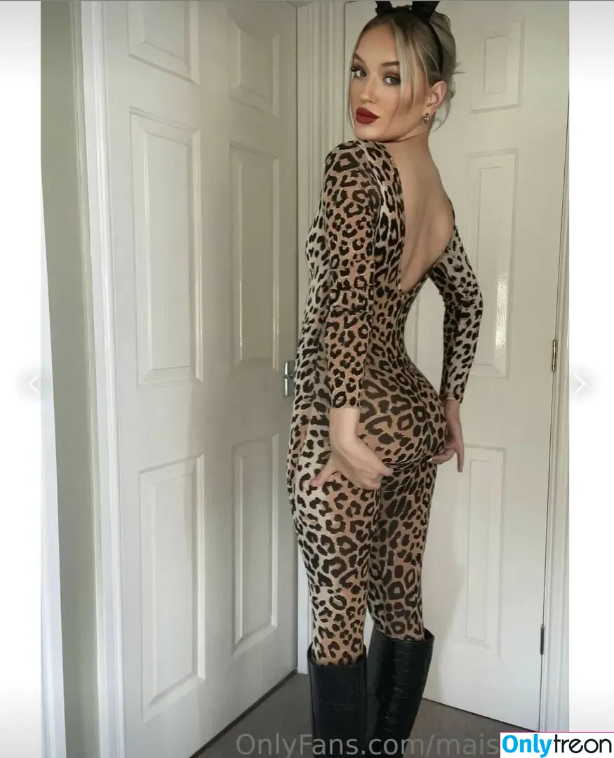 Maisie Houlding Ward nude photo #0102 (maisiehouldingward / maisiehouldingward1)