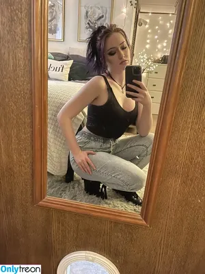 Maisie Lynn / MaisieLynn / maisielynnie nude photo #0008