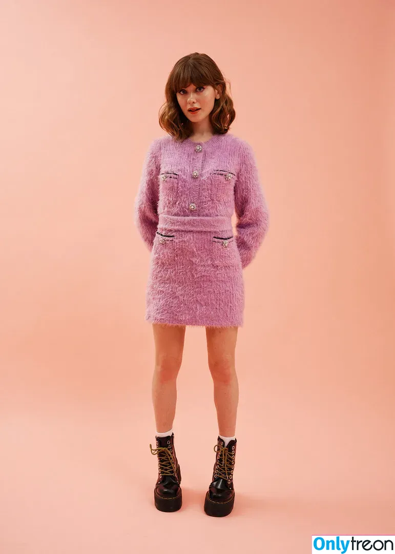 Maisie Peters голая photo #0030 (maisiehpeters / updatesmaisie)