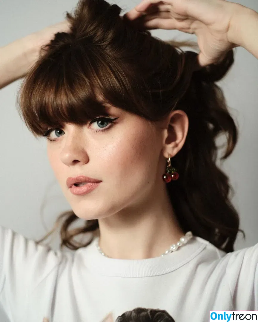 Maisie Peters голая photo #0040 (maisiehpeters / updatesmaisie)