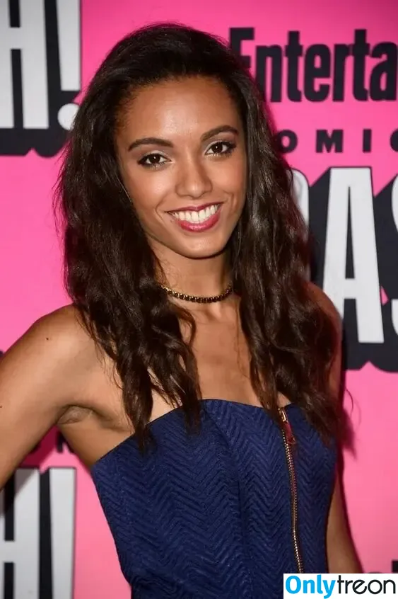 Maisie Richardson-Sellers голая photo #0019 (maisiersellers)