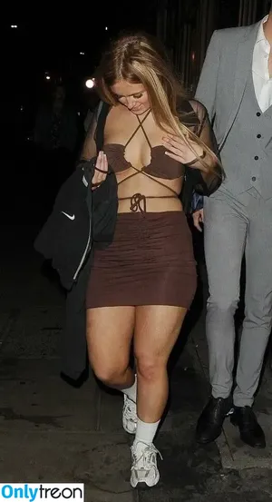 Maisie Smith / maisiesmithofficial nude photo #0779