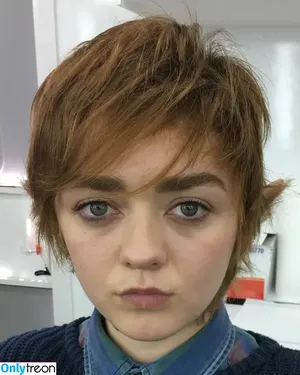 Maisie Williams / Maisie_Williams nude photo #1721