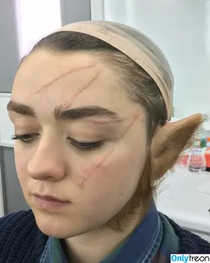 Maisie Williams / Maisie_Williams nude photo #1725