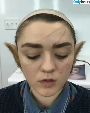 Maisie Williams / Maisie_Williams nude photo #1726
