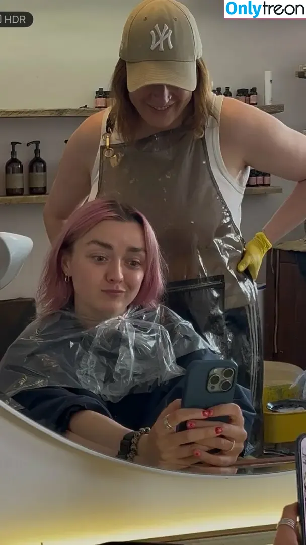 Maisie Williams nude photo #1729 (Maisie_Williams)
