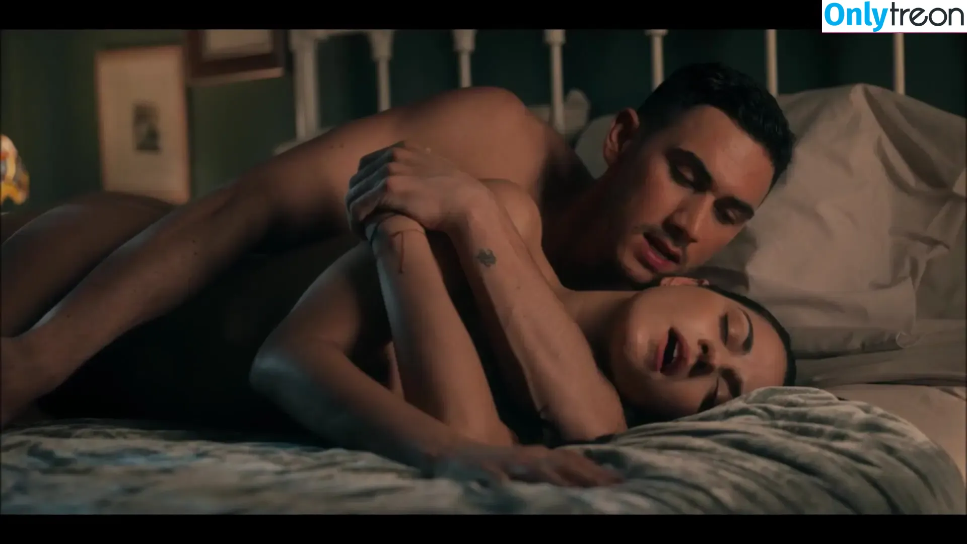 Maite Perroni nude photo #0044 (maiteperroni)