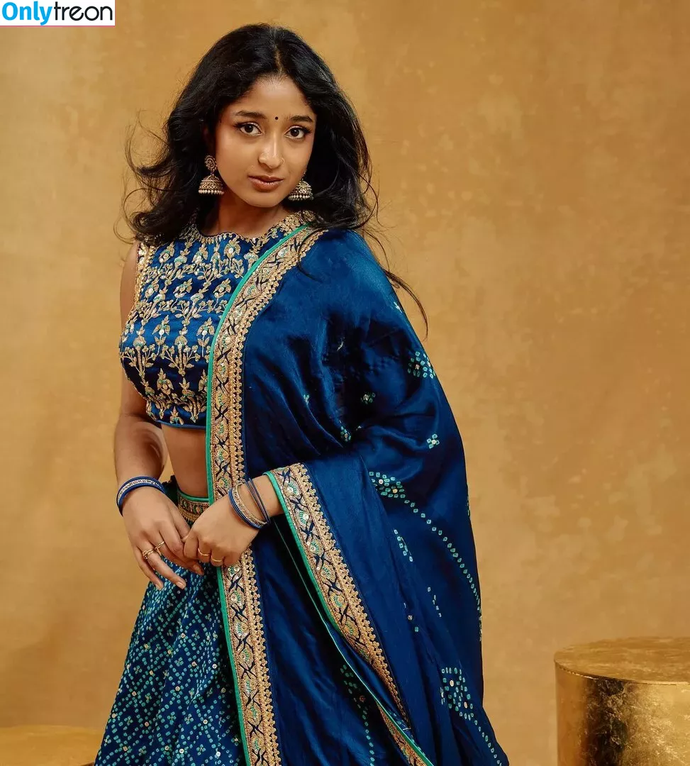 Maitreyi Ramakrishnan nude photo #0101 (maitreyiramakrishnan / ramakrishnannn)