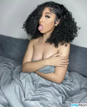 maixlynn / maixlyn nude photo #0033