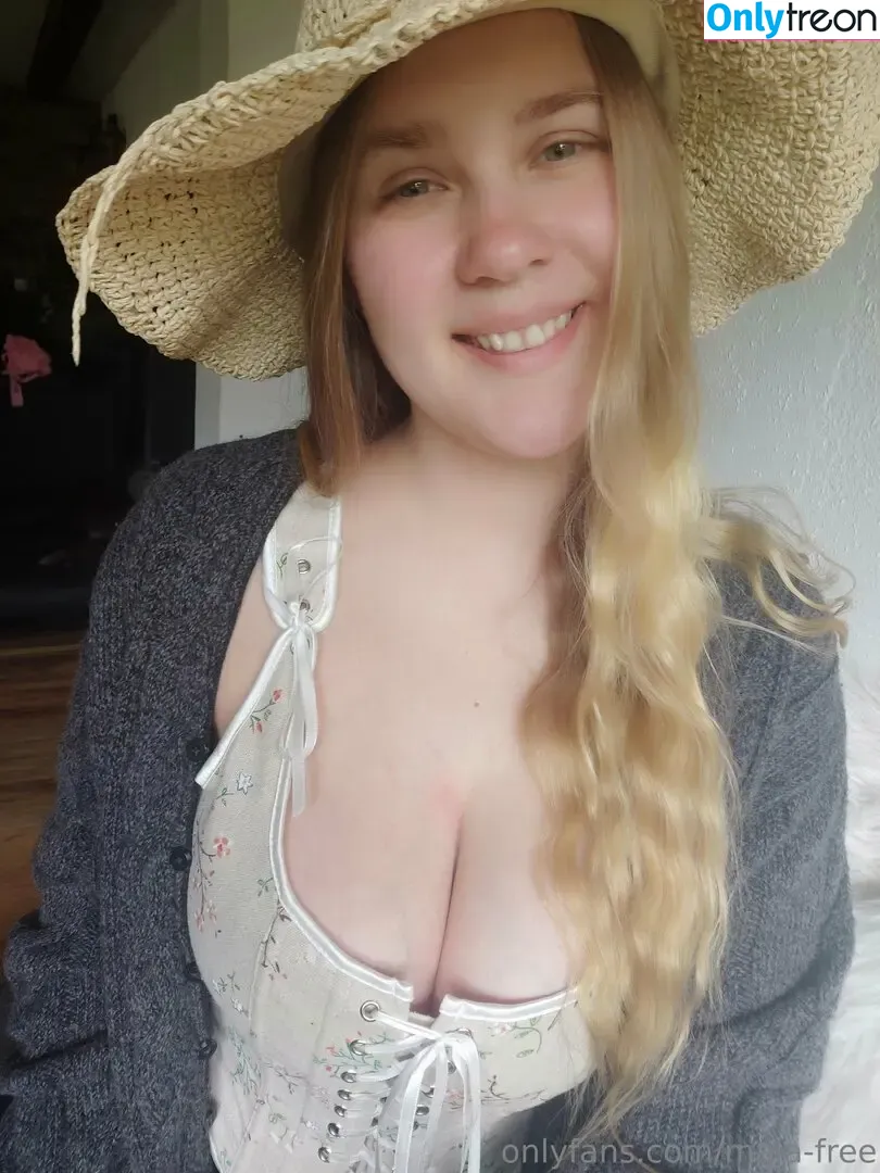 maja-free nude photo #0007 (majafree)