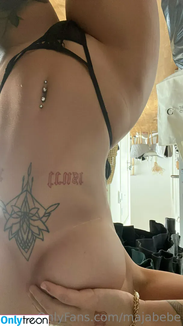 Majabebe nude photo #0016 (Maja bebe)
