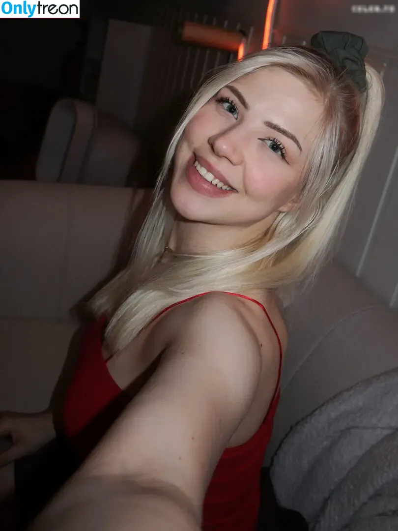 Maji nude photo #0184 (ilovebitterlife / majijej / officialmajicjames)