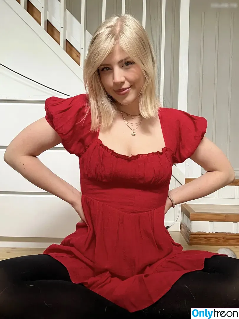 Maji nude photo #0425 (ilovebitterlife / majijej / officialmajicjames)