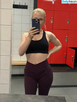 Majijej / officialmajicjames1 фото голая #1111