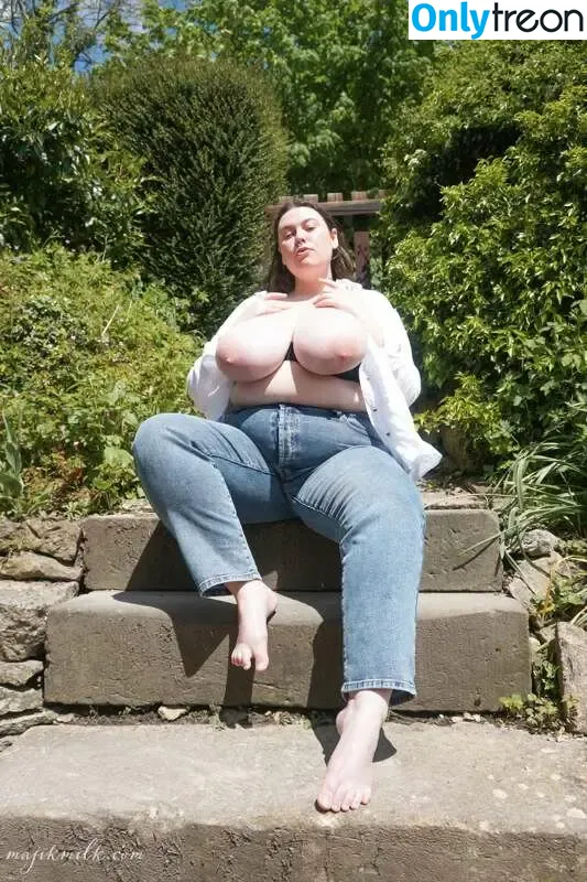 Majikmilk | Busty BBW nude photo #0048 (majikmilk)