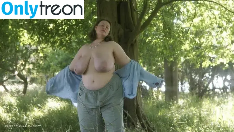Majikmilk | Busty BBW nude photo #0063 (majikmilk)