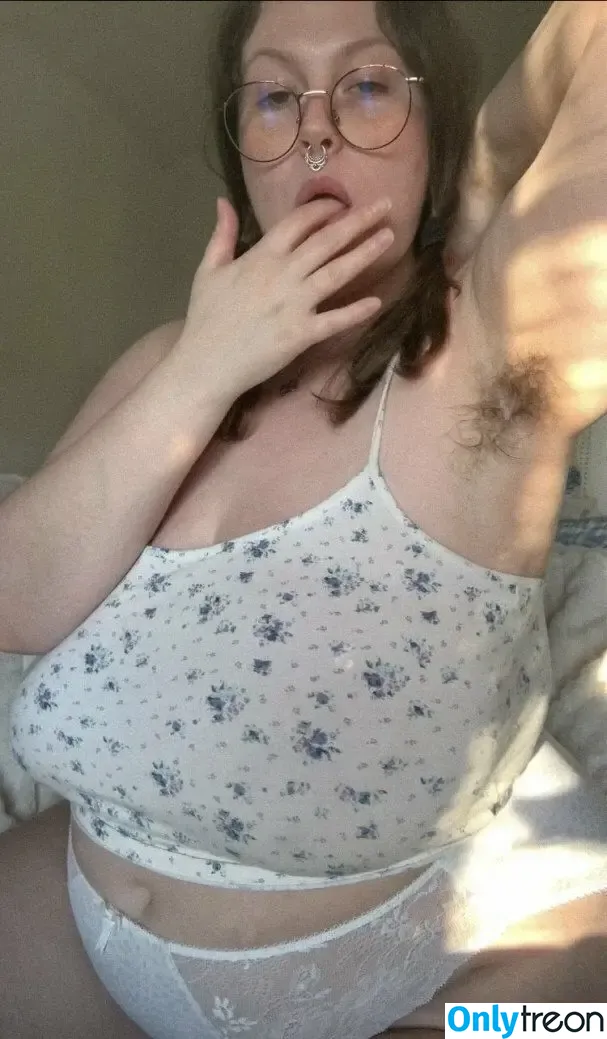 Majikmilk | Busty BBW nude photo #0076 (majikmilk)