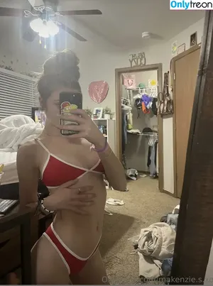 makenzie.s.xo / kenzierae.xo nude photo #0008