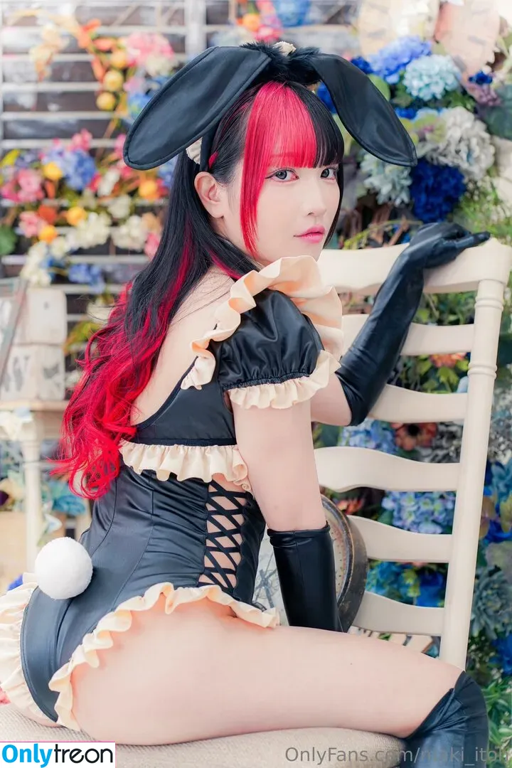Maki Itoh голая photo #0521 (maki_itoh / makifuckingitoh)