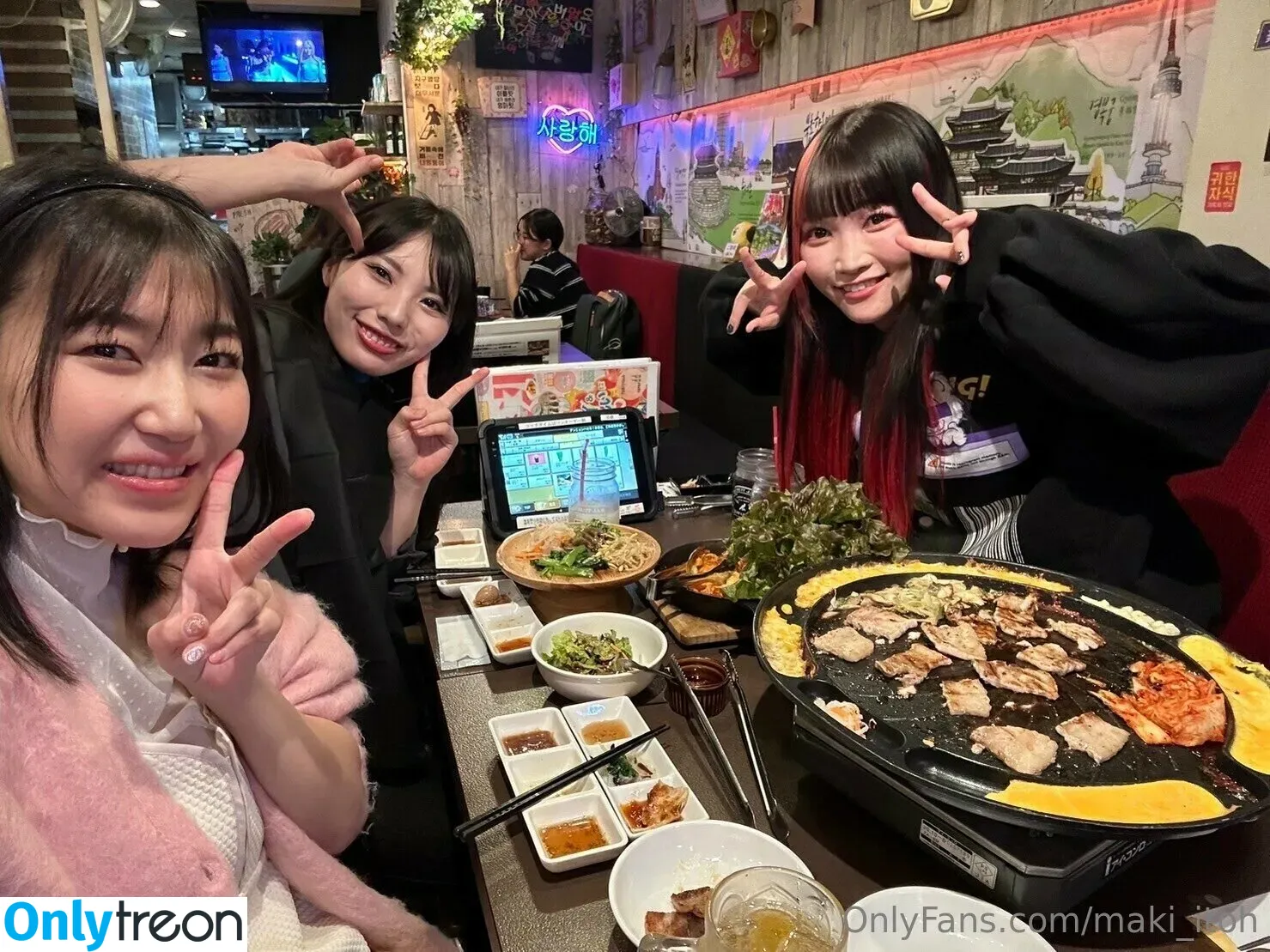 Maki Itoh голая photo #0522 (maki_itoh / makifuckingitoh)