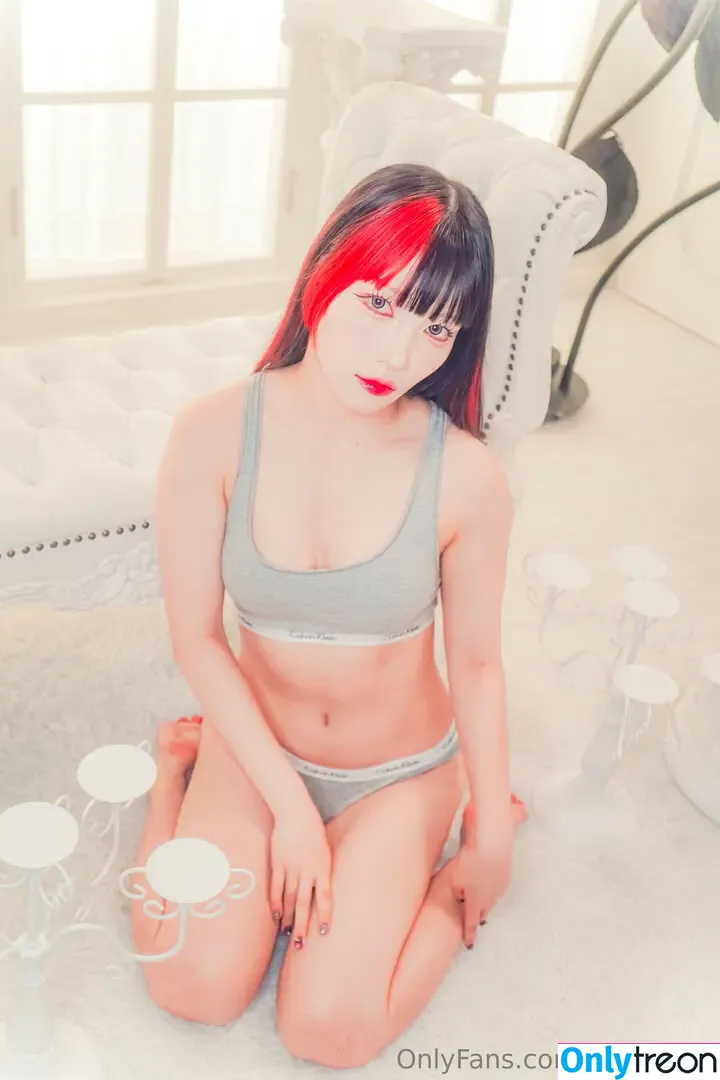 Maki Itoh nude photo #1549 (maki_itoh / makifuckingitoh)