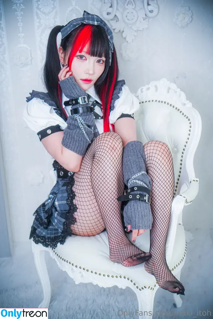 Maki Itoh nude photo #1589 (maki_itoh / makifuckingitoh)