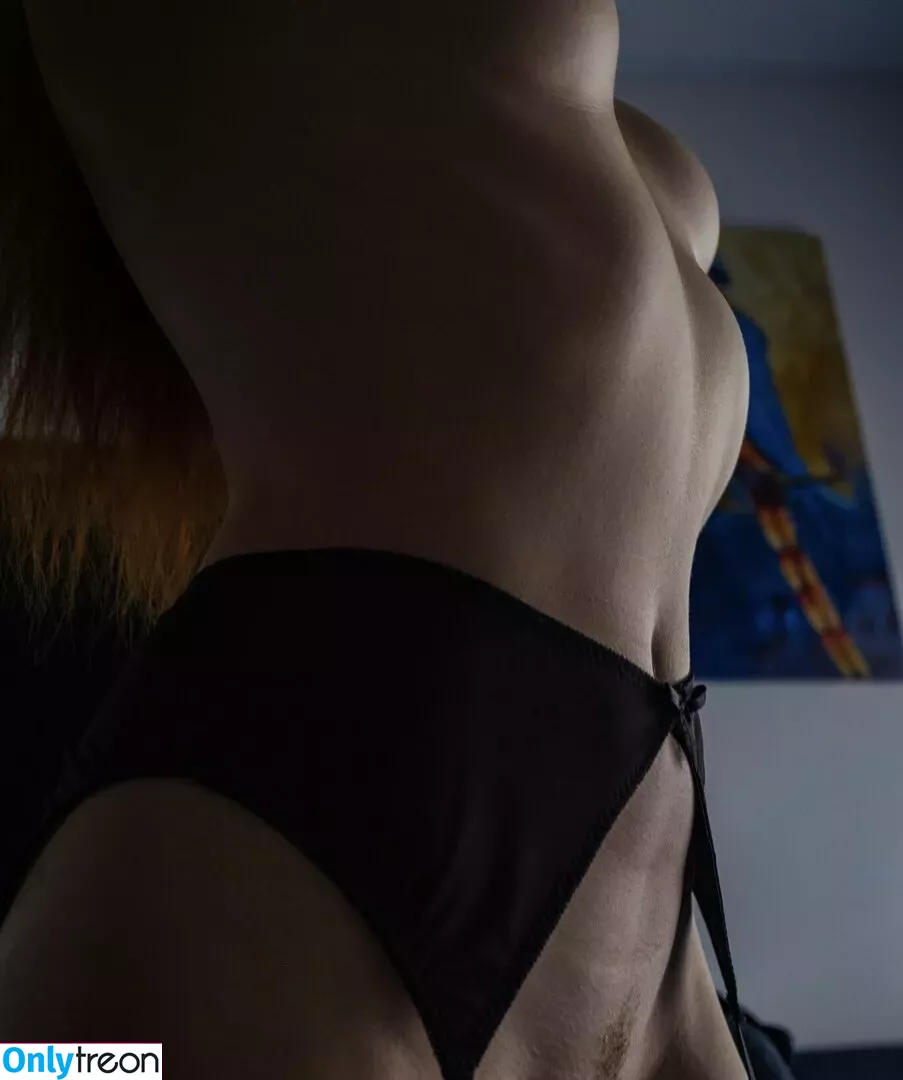 mala_nataalka_frepage nude photo #0007 (____maritzamelchor)