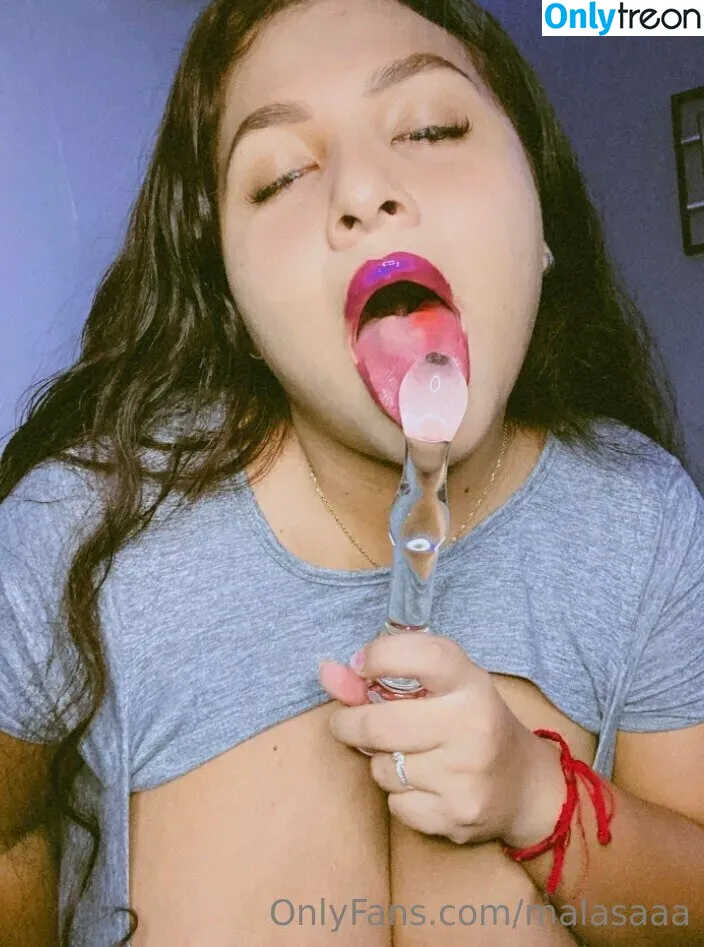 MalaSA nude photo #0016 (malasaaa / soyalondras)