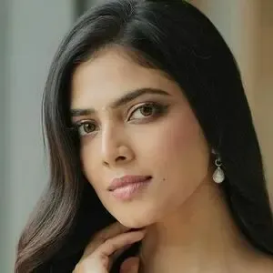 Malavika Mohanan / malavikamohanan_ фото голая #0002