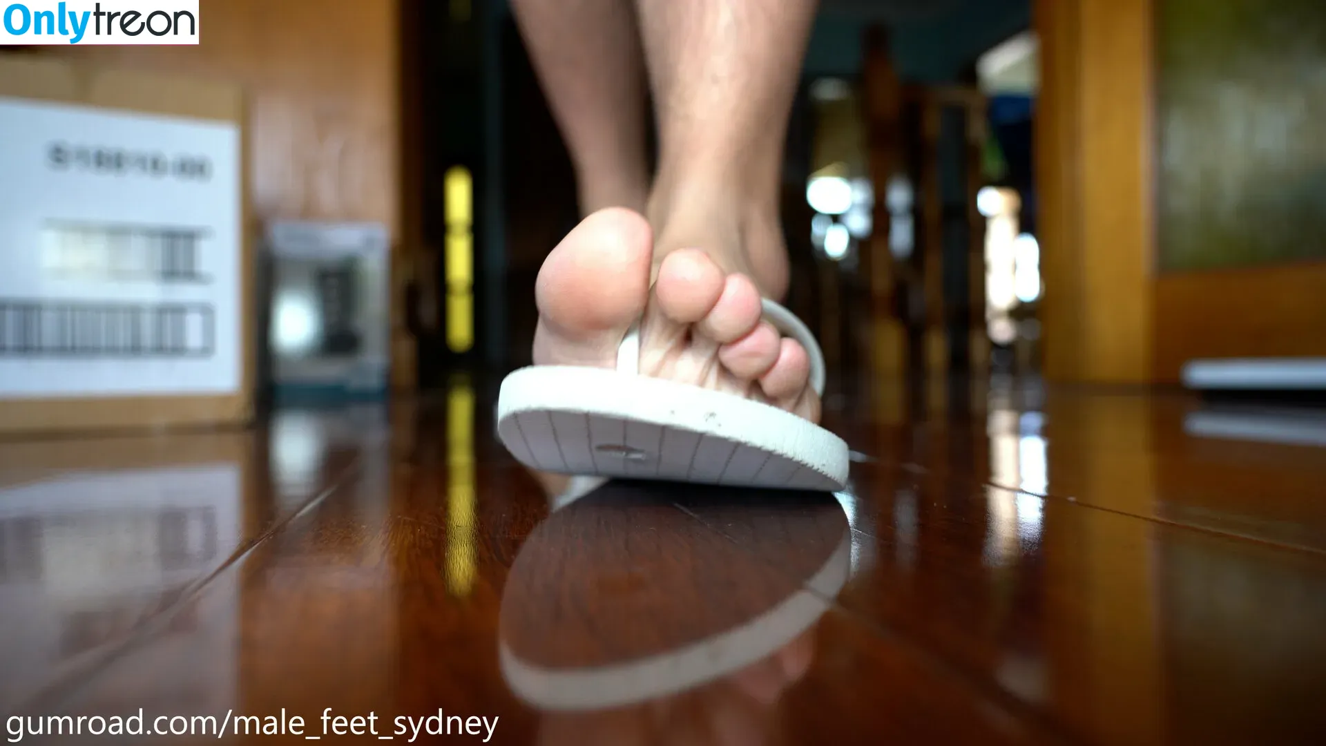 male_feet_sydney nude photo #0004 (sydney_feet)