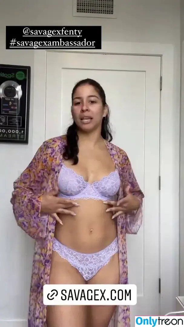 Maleni Cruz голая photo #0144 (malenicruz)