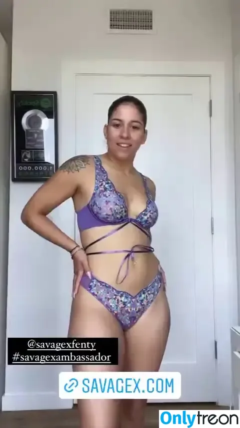Maleni Cruz nude photo #0147 (malenicruz)