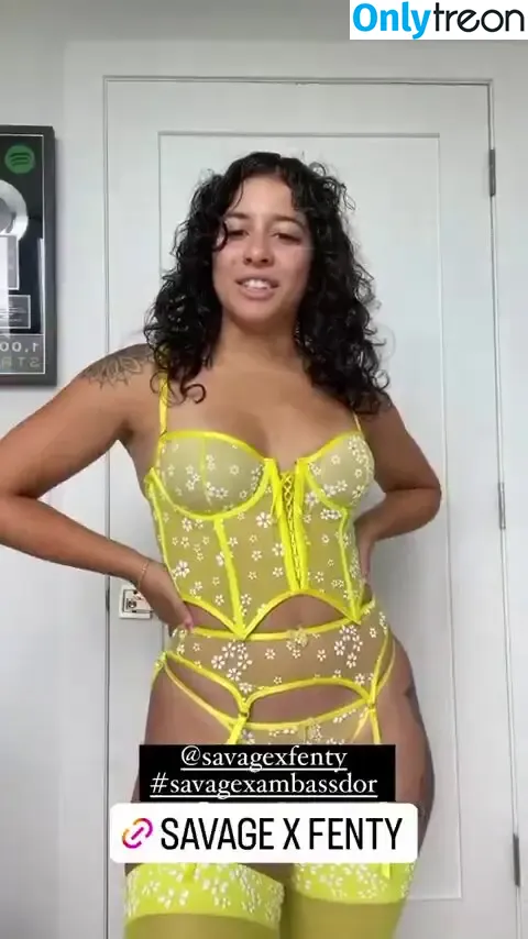 Maleni Cruz nude photo #0157 (malenicruz)